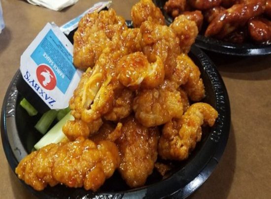 Zaxby's chicken fingers & buffalo wings