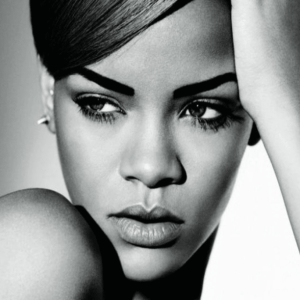 50 most popular women